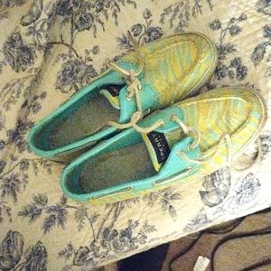Sperrys size 7